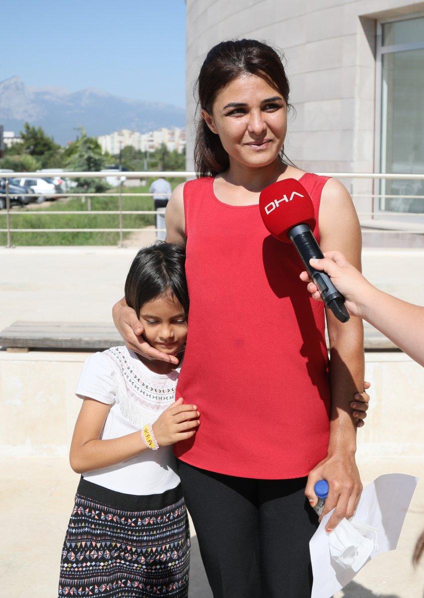 Melek İpek üniversite sınavına girdi