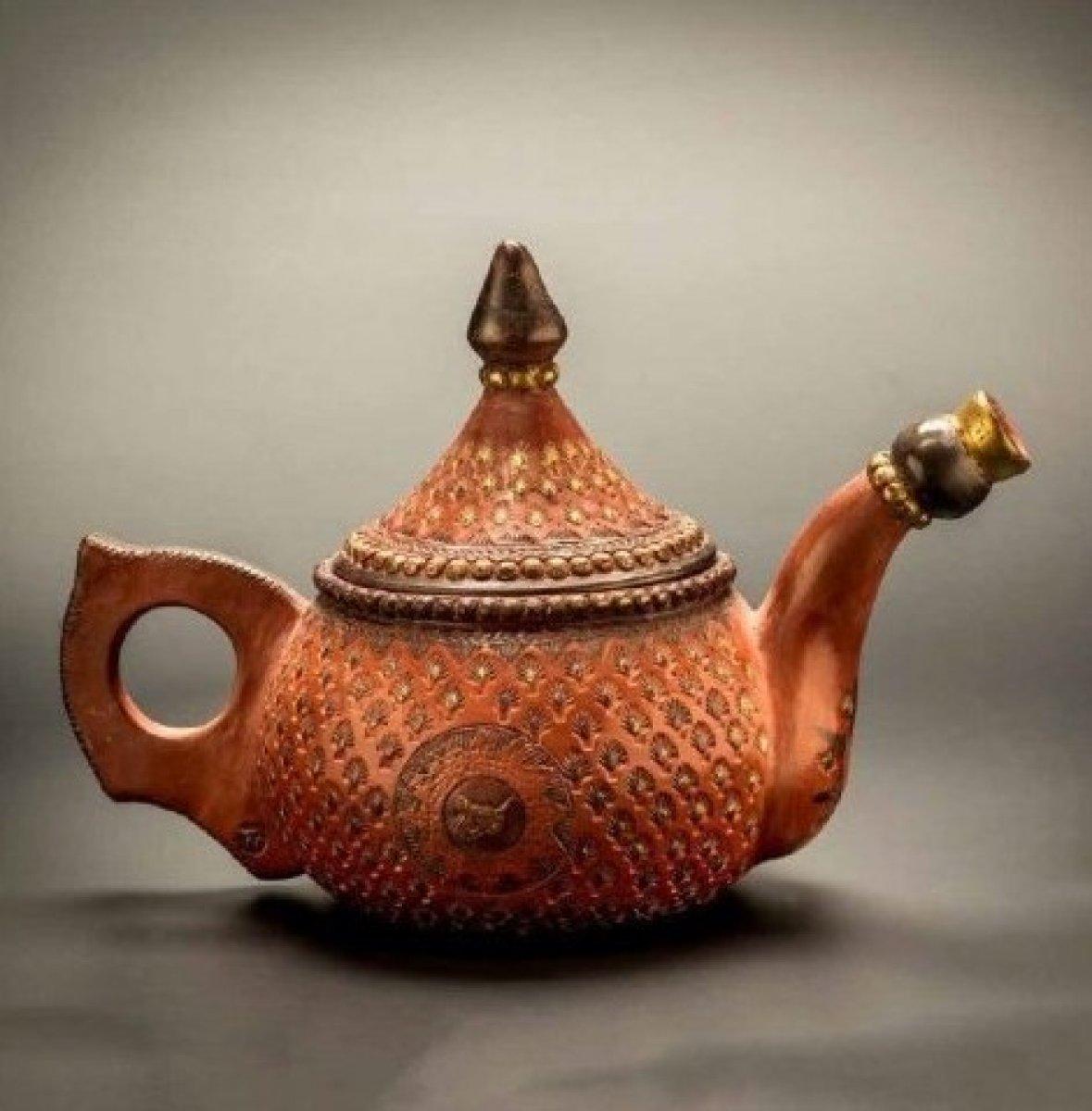 Ateşle şekillenen sanat: Seramik