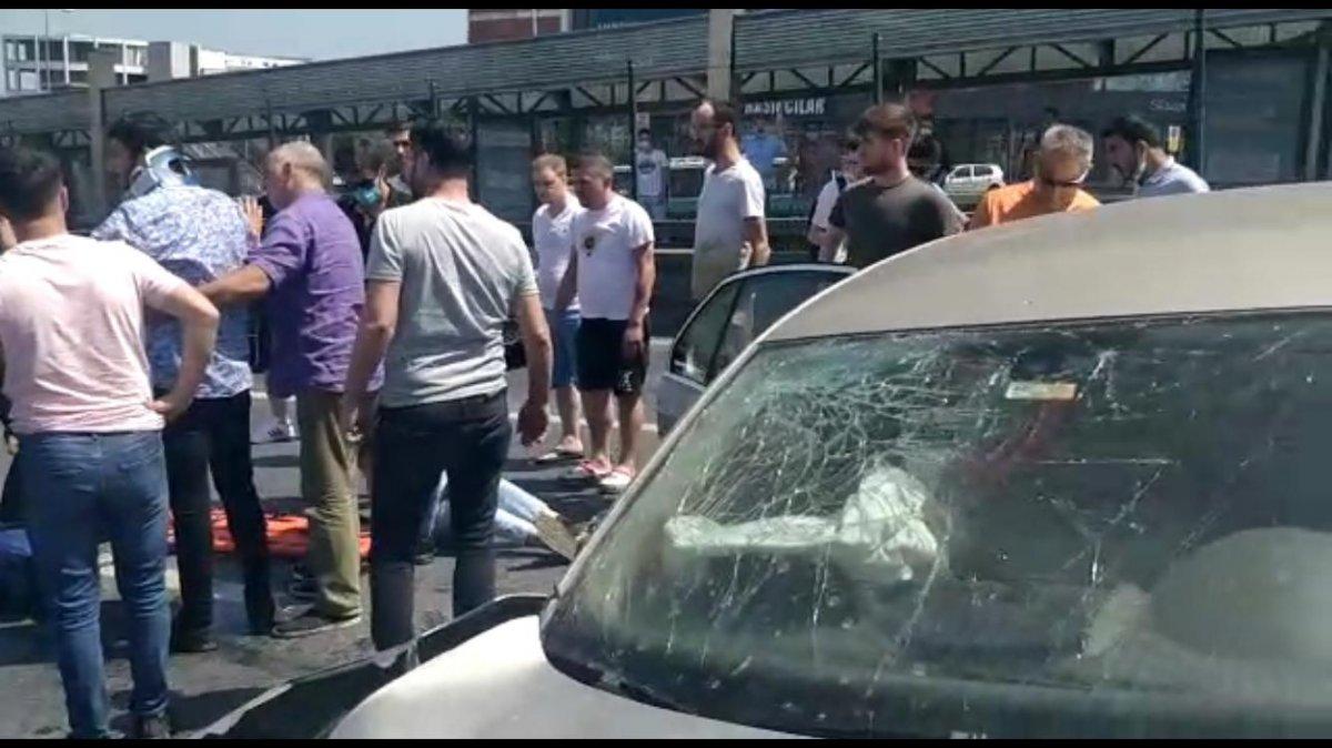 Esenyurt'ta trafik kazası: 2 yaralı