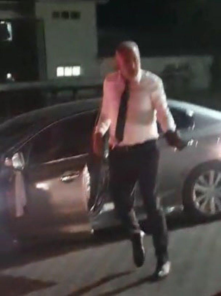 Sivas’ta düğün konvoyunun önünü kesince saldırıya uğradılar