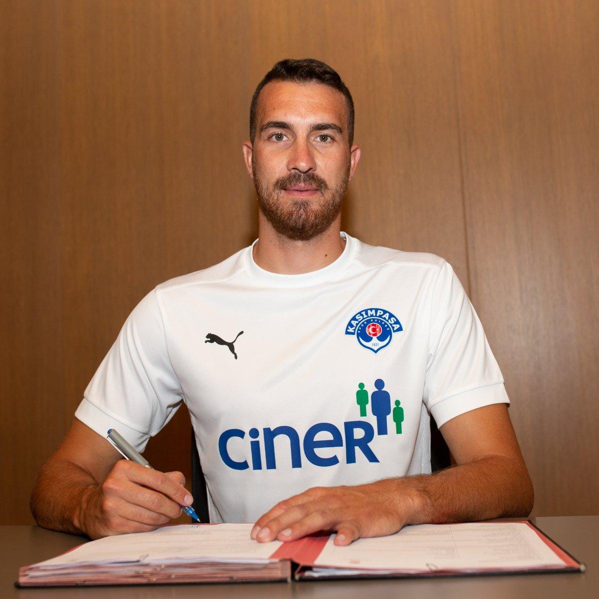 Kasımpaşa, Harun Tekin'i kadrosuna kattı