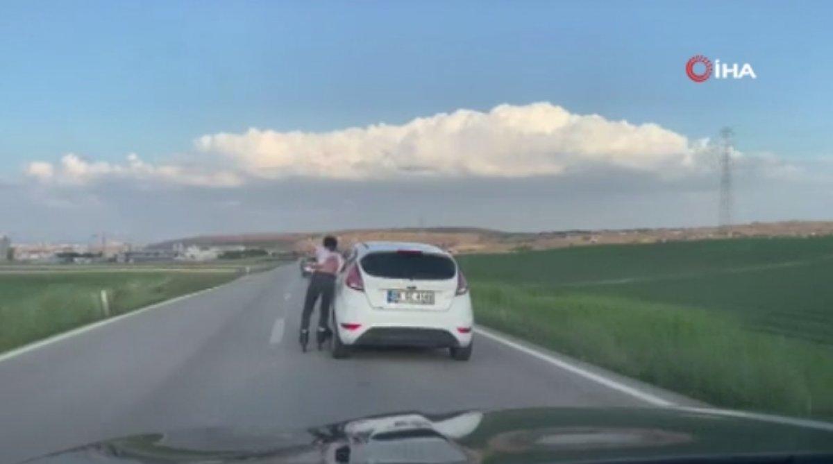 Ankara'daki patenli gencin tehlikeli yolculuğu