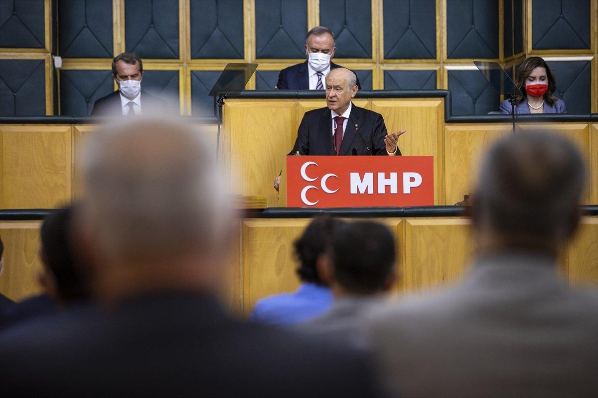 Devlet Bahçeli: Üniversite sınavları kaldırılmalı