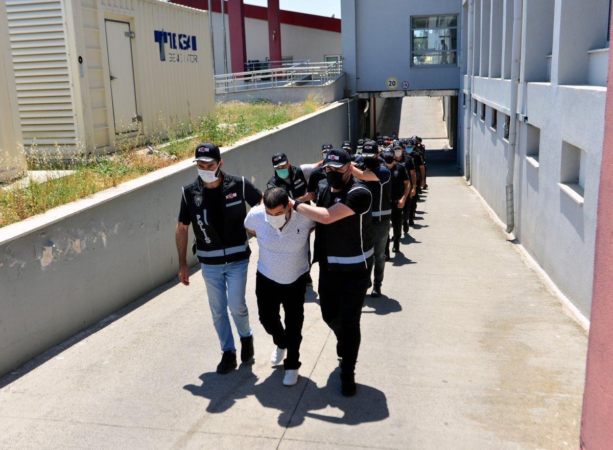 Adana'da suç örgütü lideri, rakip gördüğü aileden birini öldürttü