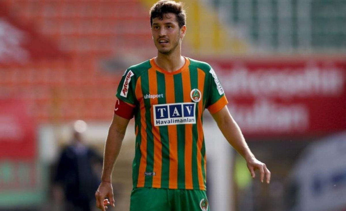 Salih Uçan Beşiktaş'ta: Salih Uçan kimdir? Salih Uçan'ın hayatı ve kariyeri..