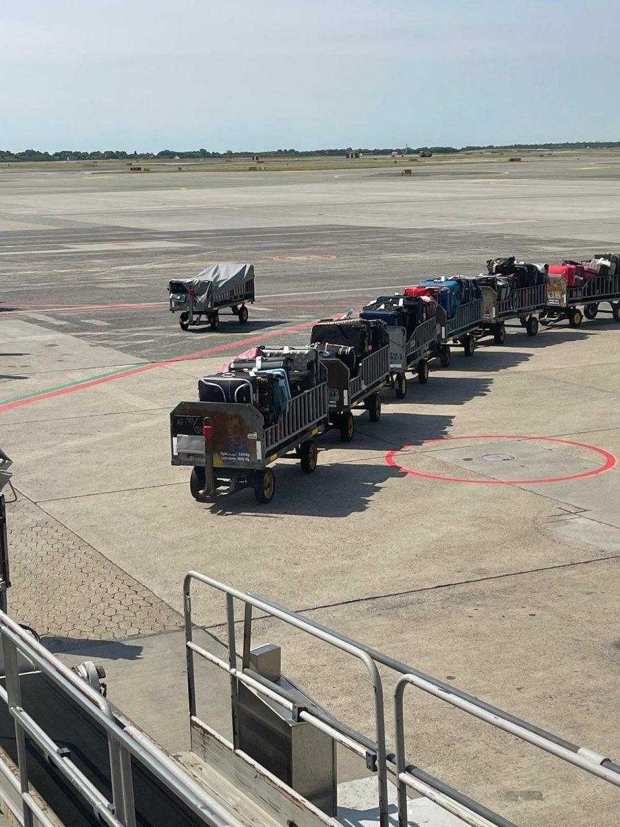 Danimarka'da havalimanı çalışanlarından grev