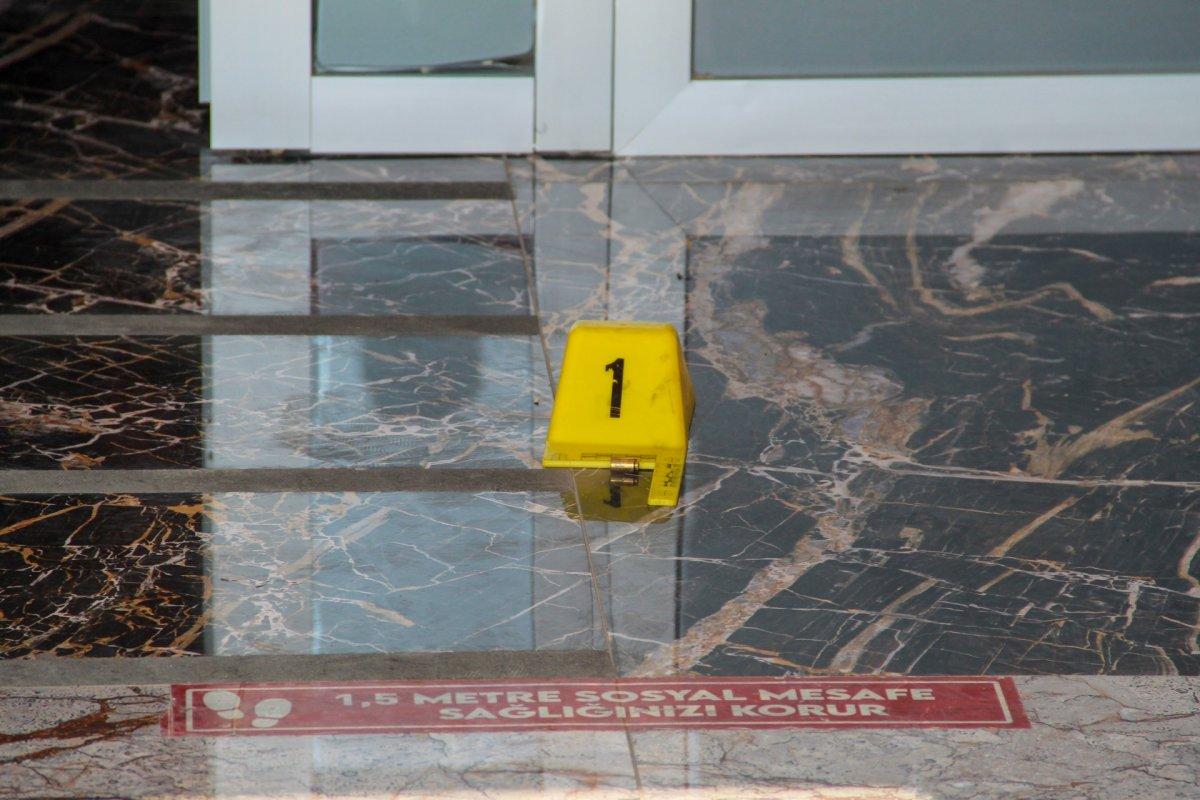 Antalya'da kolej sahibi ortakların tartışmasında kan aktı