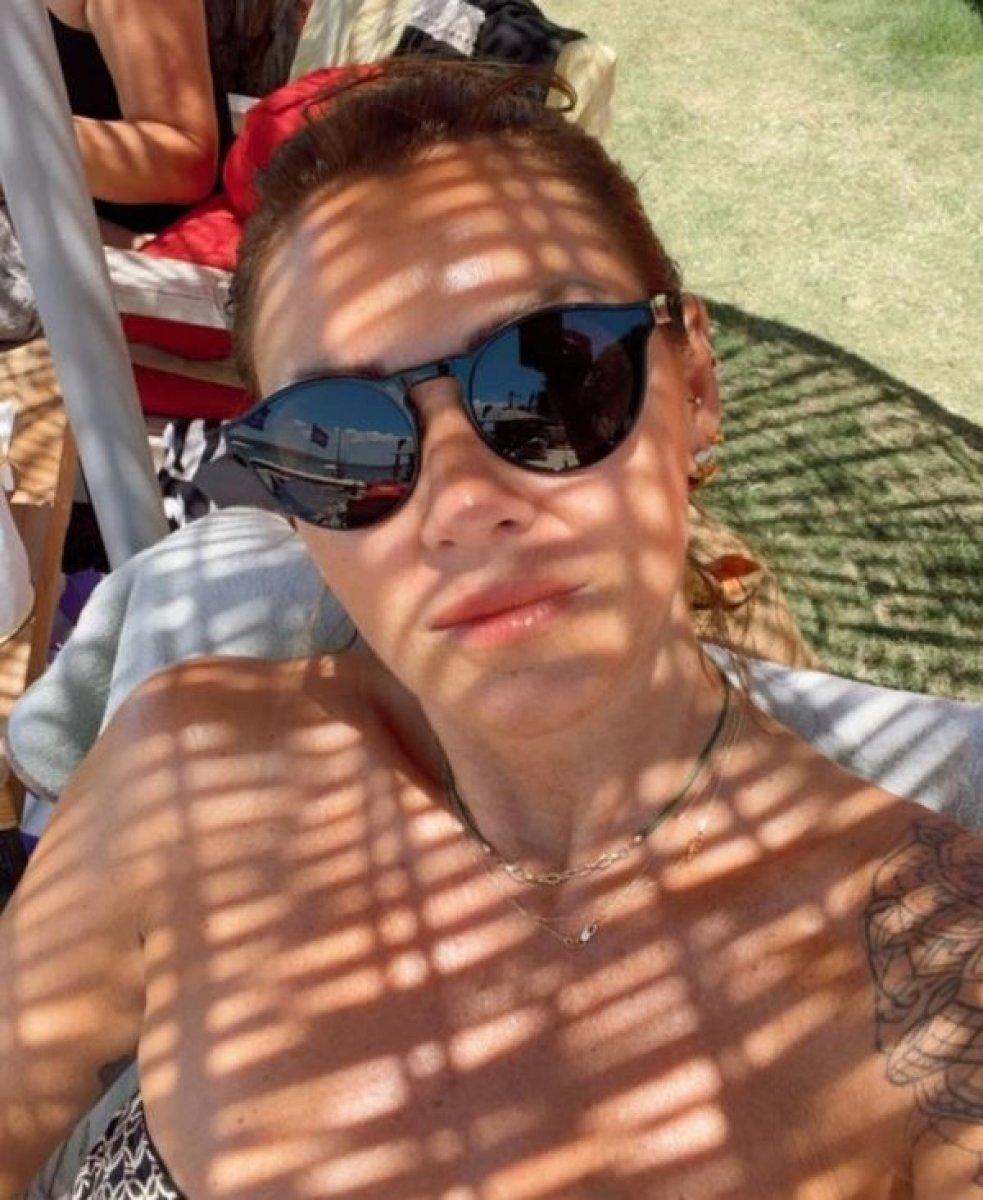 Pınar Altuğ kızıyla Alaçatı'da