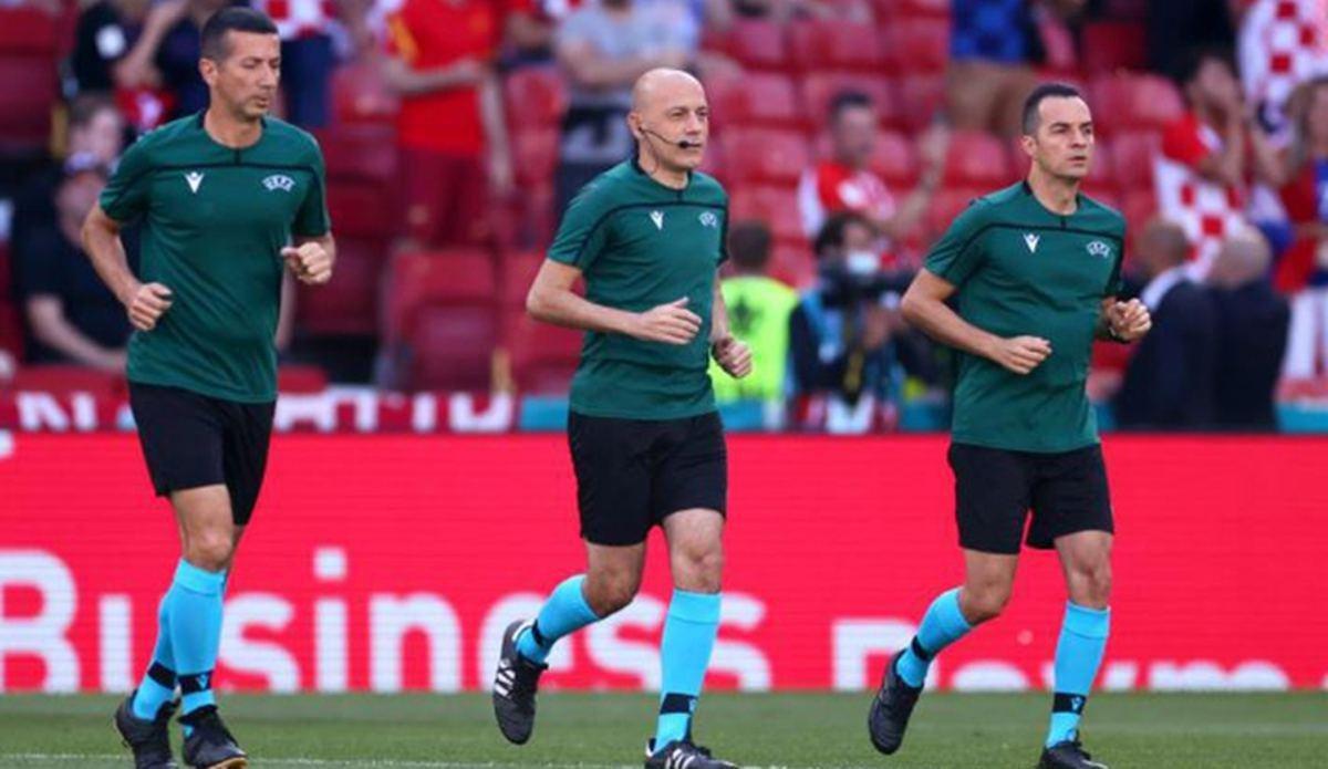 Cüneyt Çakır, Avrupa Şampiyonaları tarihine geçti