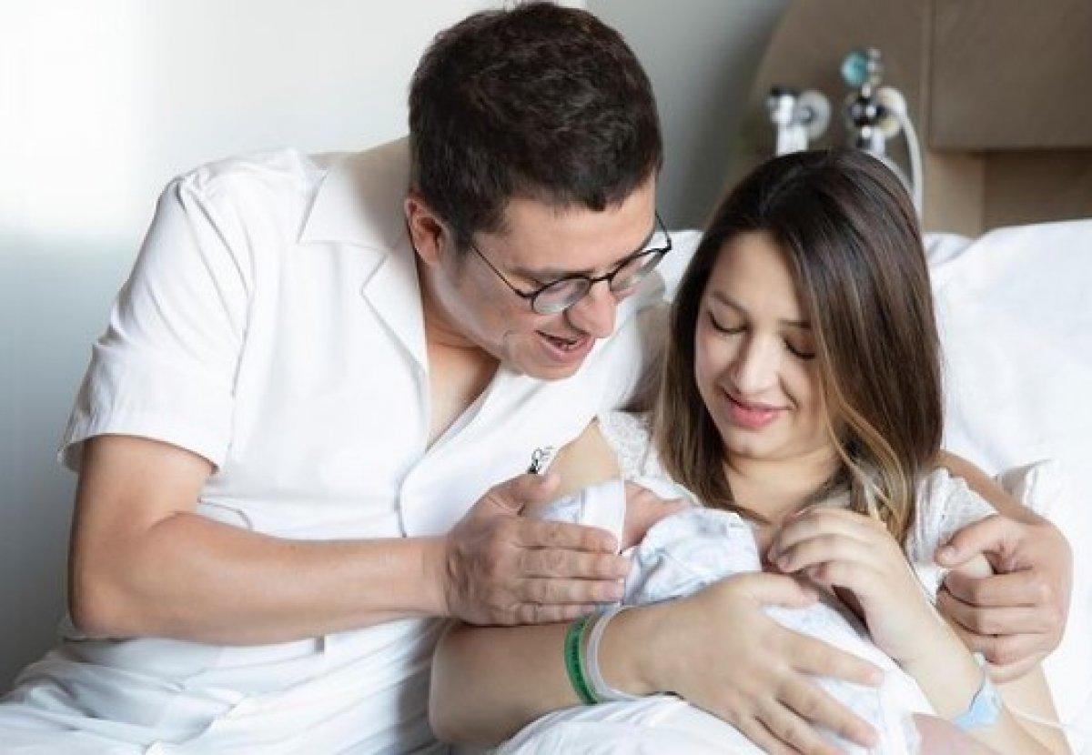 İbrahim Büyükak baba oldu