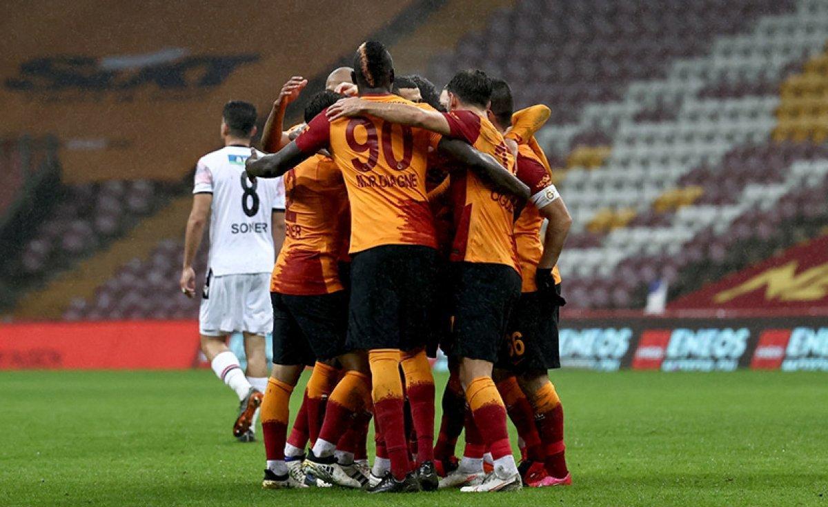 Mbaye Diagne için kulüp aranıyor