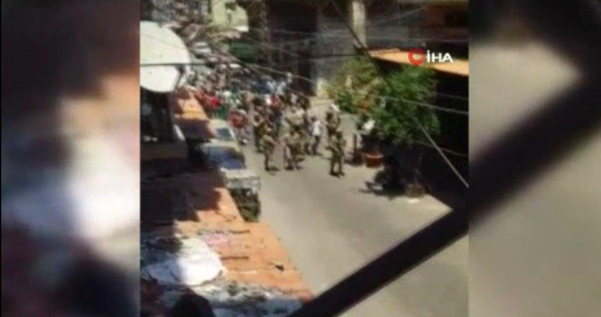 Lübnan'da sokağa dökülen halk ekonomik krizi protesto etti