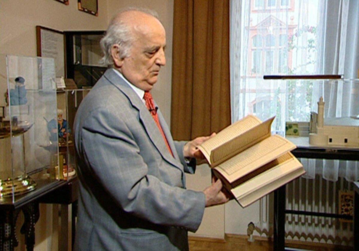 Yazar ve bilim adamı Fuat Sezgin'in vefatının üçüncü yılı