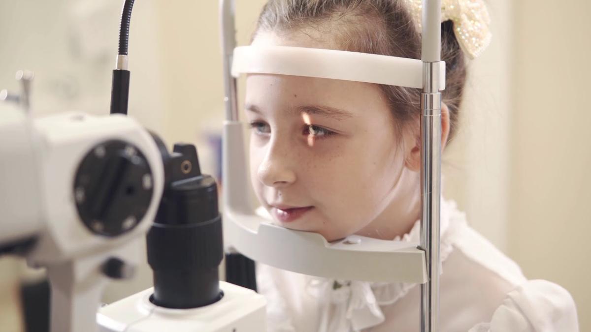 Her yaşta katarakt tedavisi uygulanabiliyor