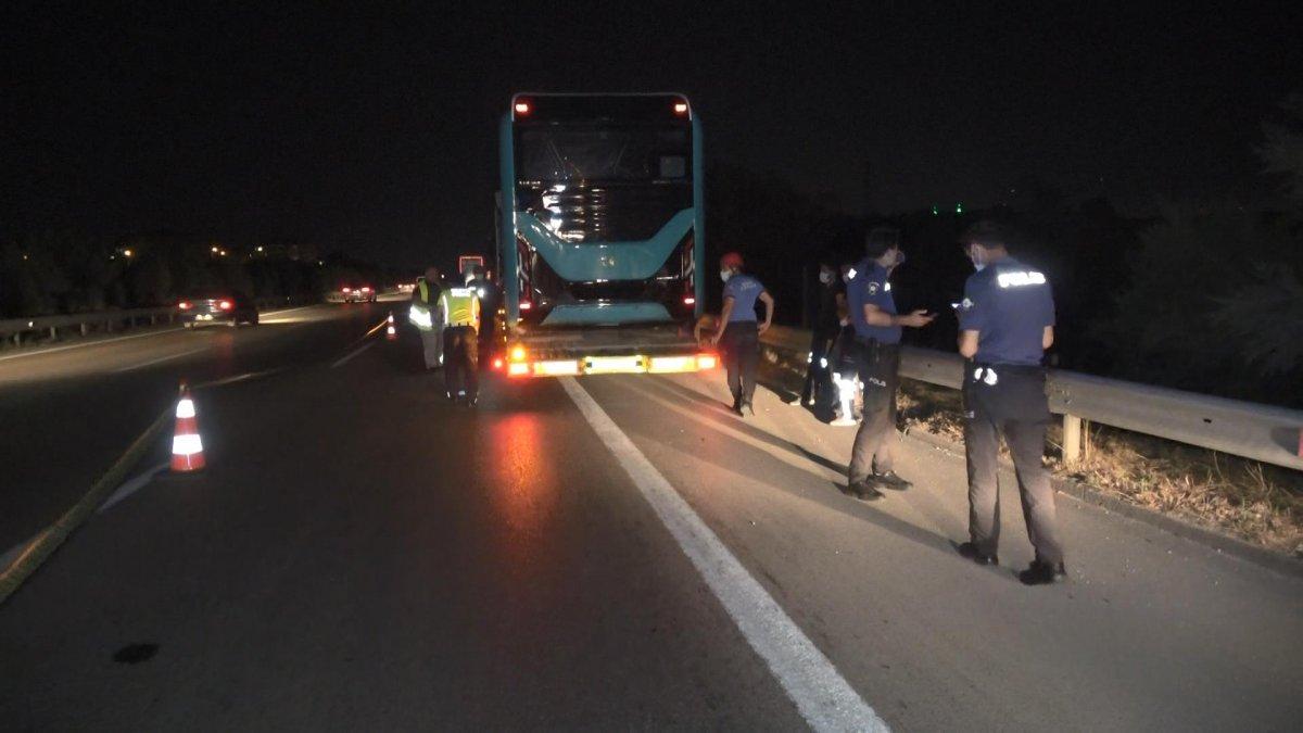 Bursa'da tırın altında kalan kişi hayatını kaybetti