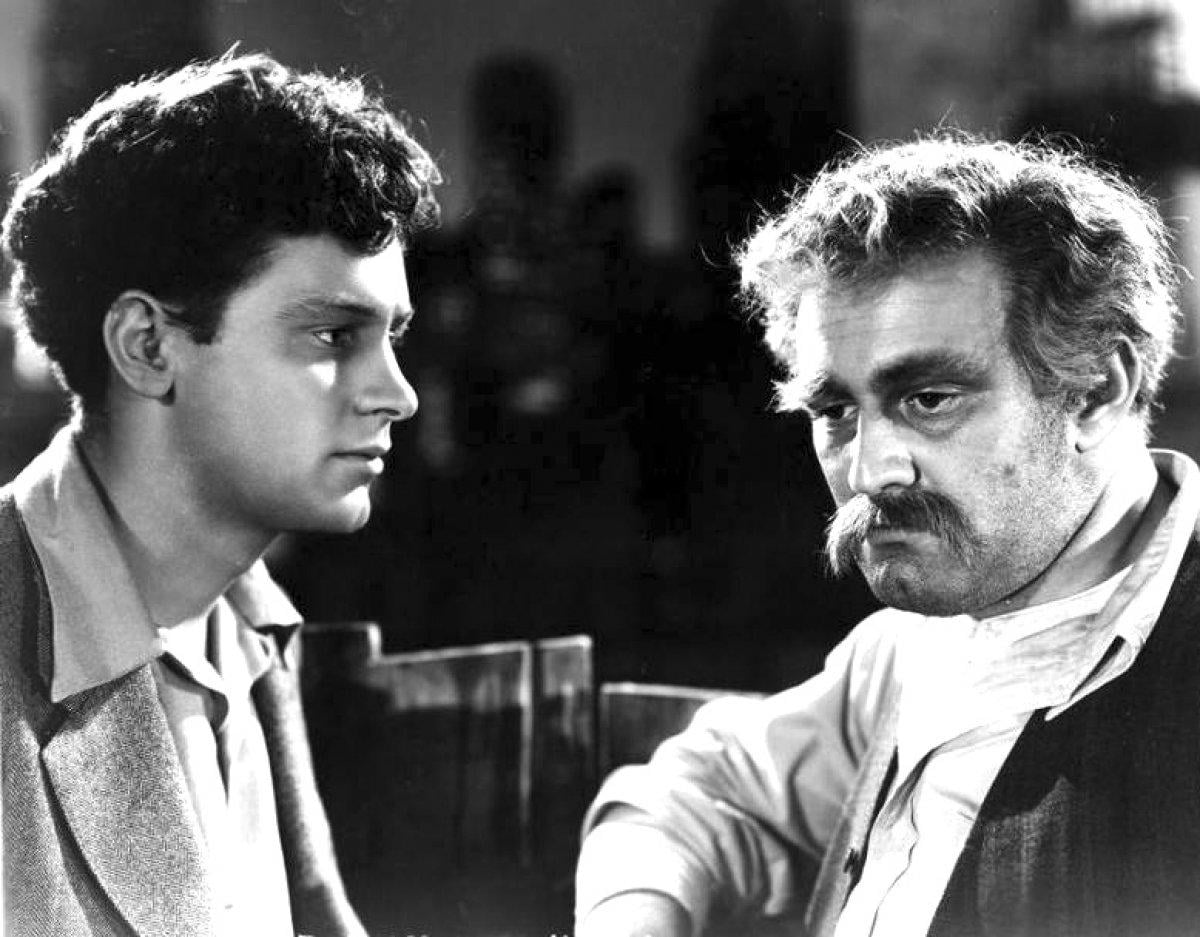 Dostoyevski'nin edebi verimin doruk noktası: Karamazov Kardeşler