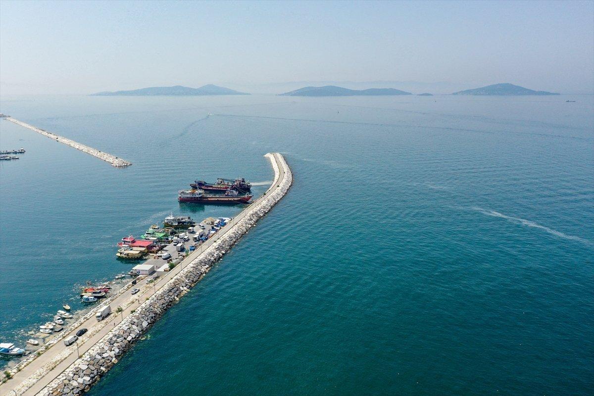 Murat Kurum: 9 bin 394 metreküp müsilaj temizlendi