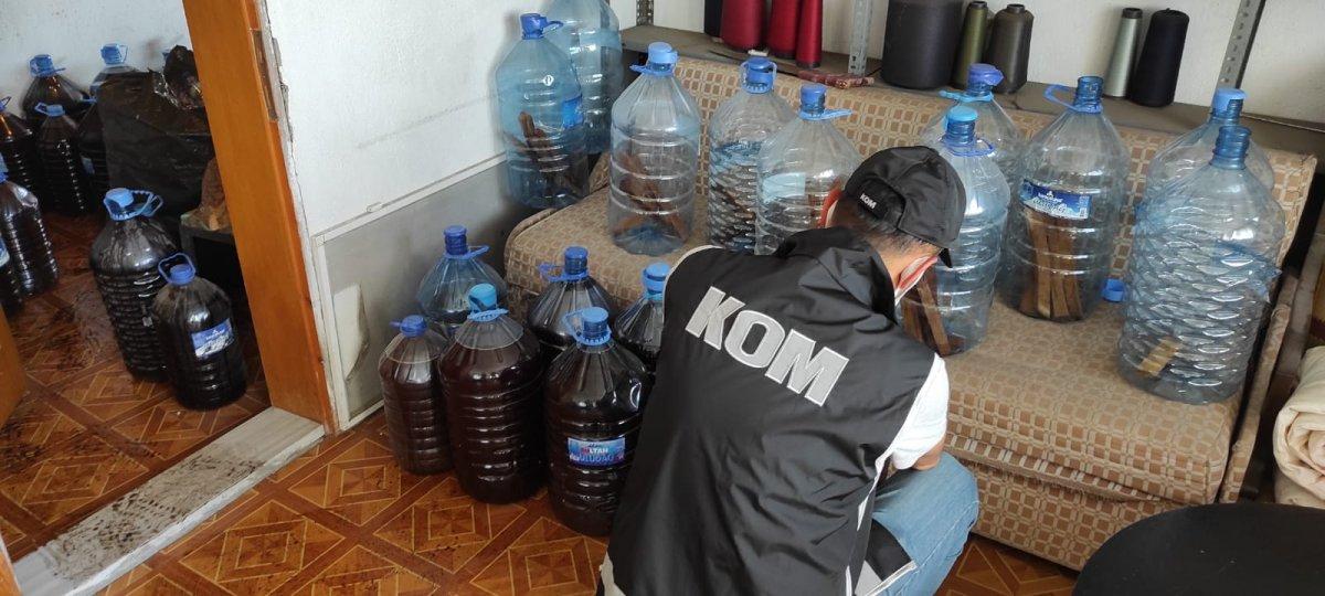 Bursa’da sahte içki operasyonu: 1 ton sahte içki ele geçirildi