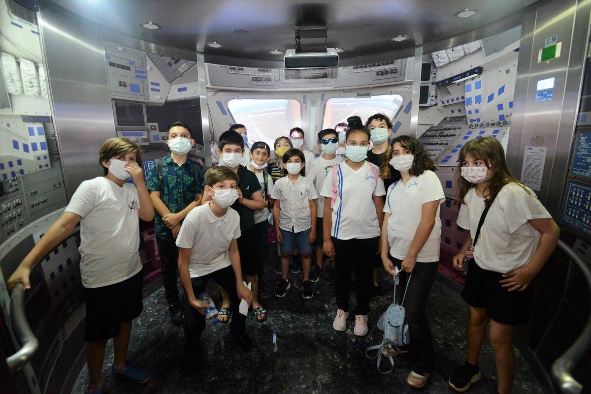 Gökmen Uzay Havacılık Eğitim Merkezi, ziyaretçilerini ağırlıyor