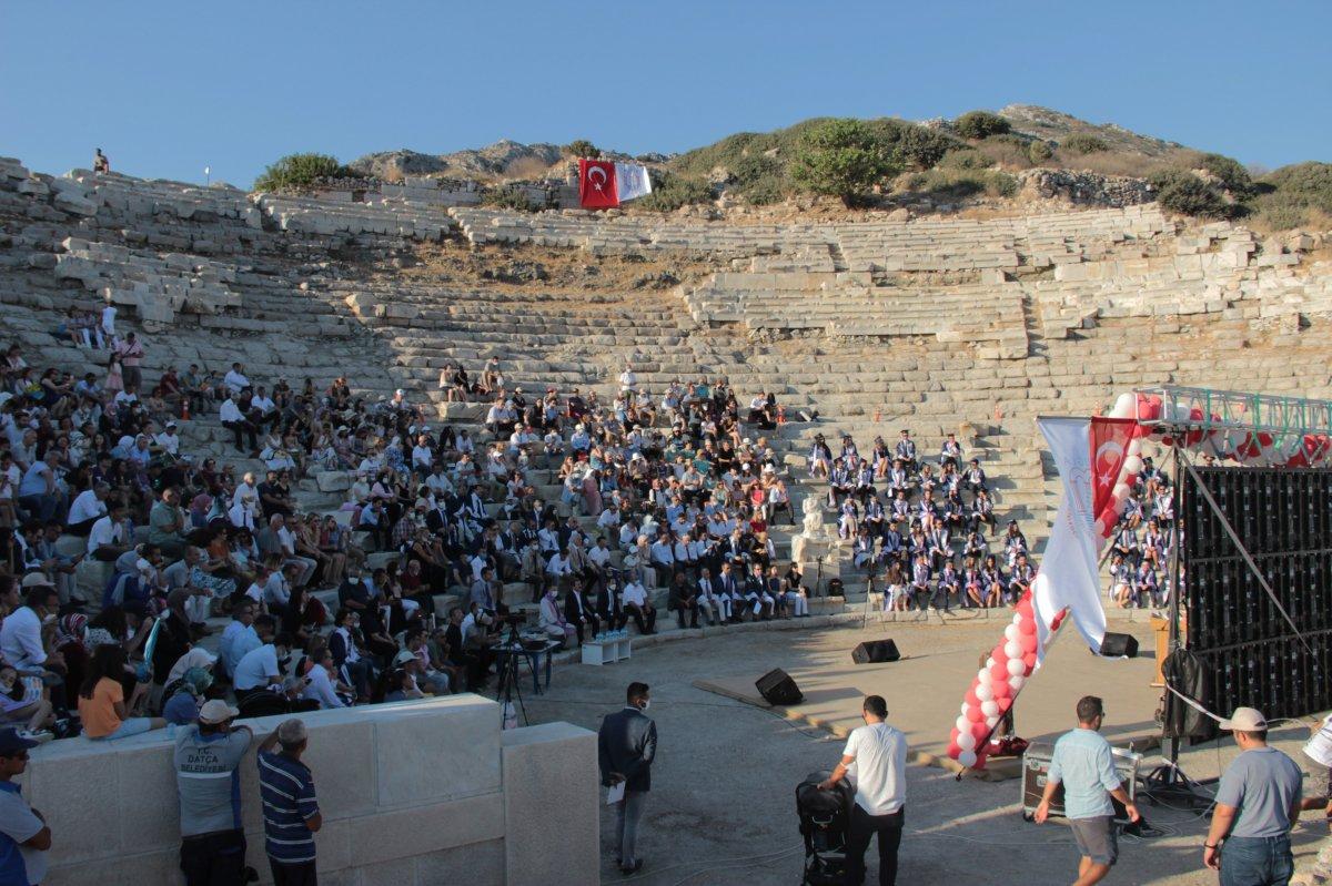 Antik Knidos kentinde 2 bin yıl sonra diploma töreni
