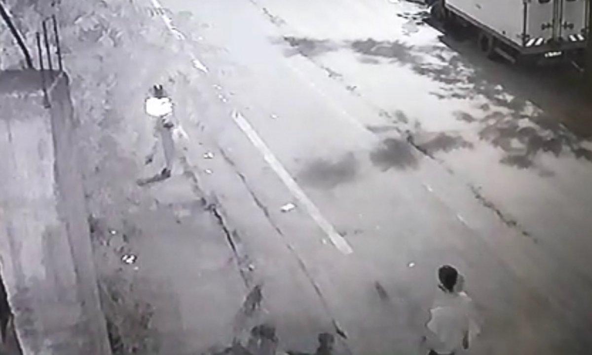 Gaziosmanpaşa’da genç kadına kapkaç