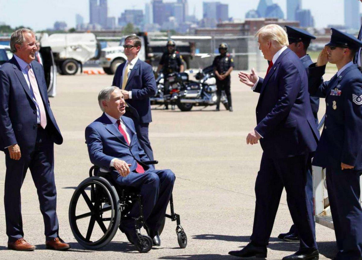 Donald Trump, Teksas’ta durdurulan sınır duvarı inşaatında konuştu