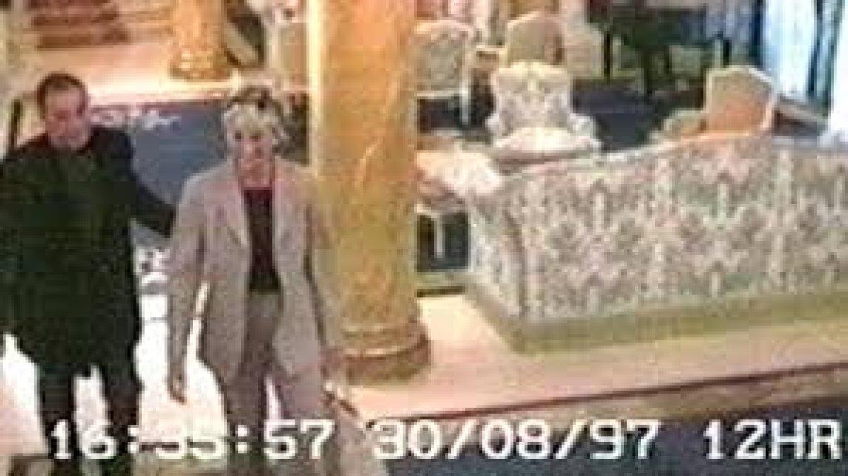 Vakanüvis yazdı: Prenses Diana'nın heykeli Londra'da yerini alıyor