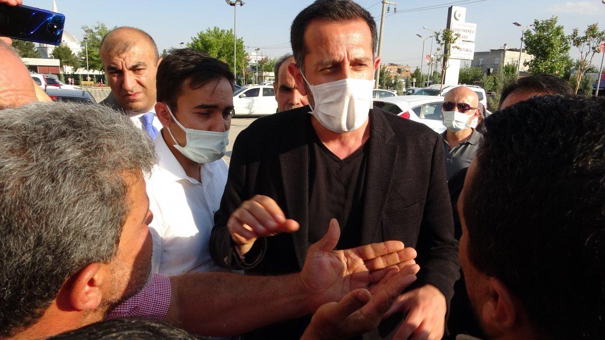 Evlat nöbeti tutan ailelerden CHP’li vekile sert tepki