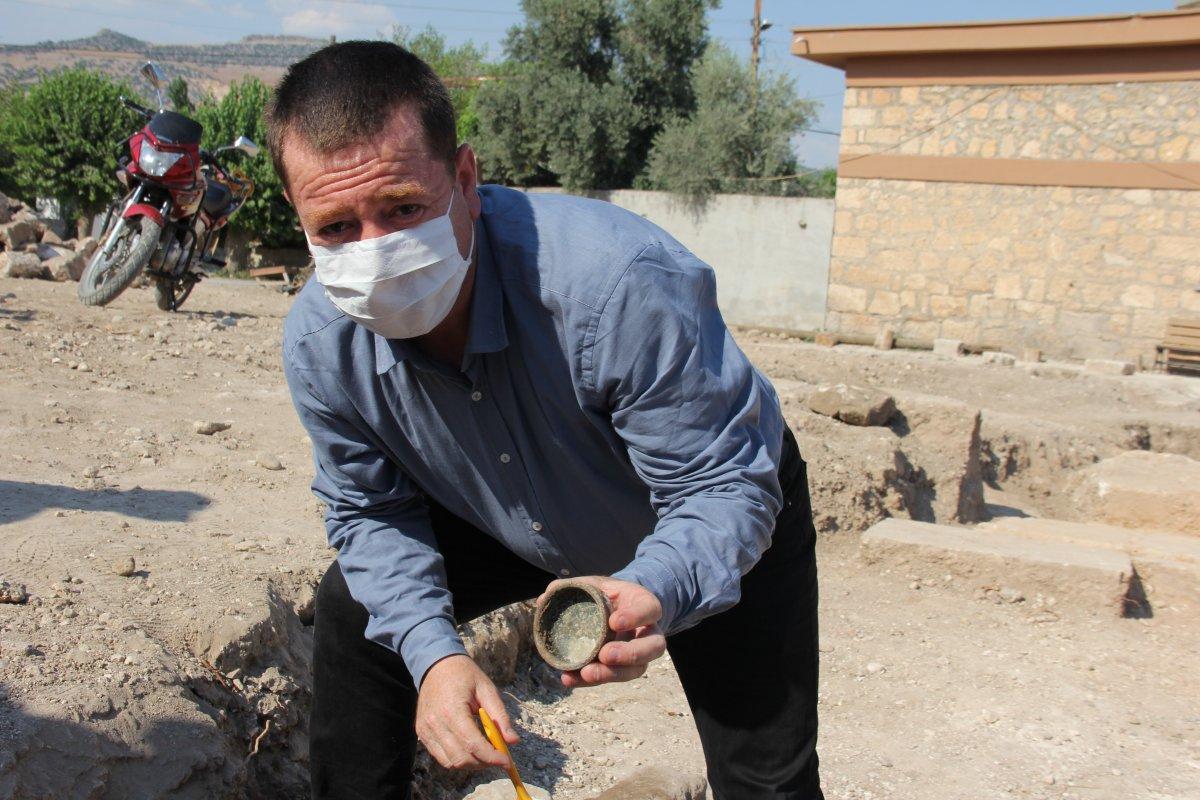 Adıyaman’da bin yıllık erkek iskeleti bulundu