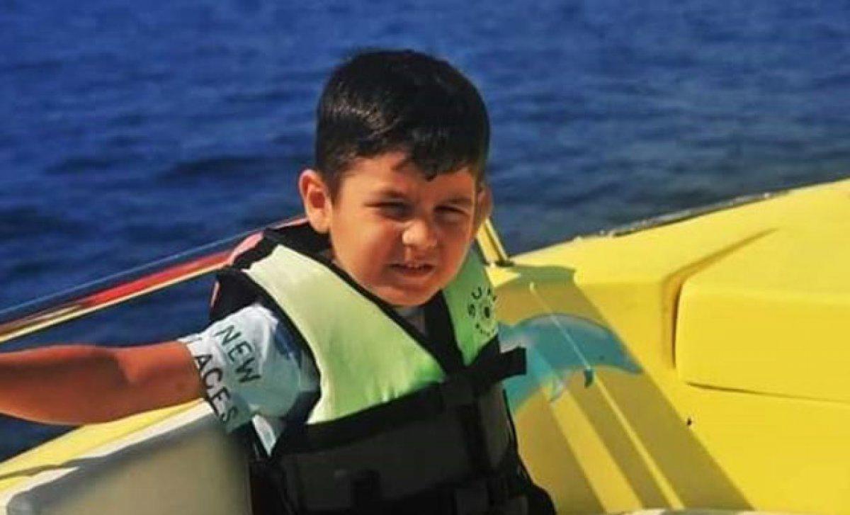 Trabzon'da 4 yaşındaki çocuk, babasının park ettiği aracın altında can verdi