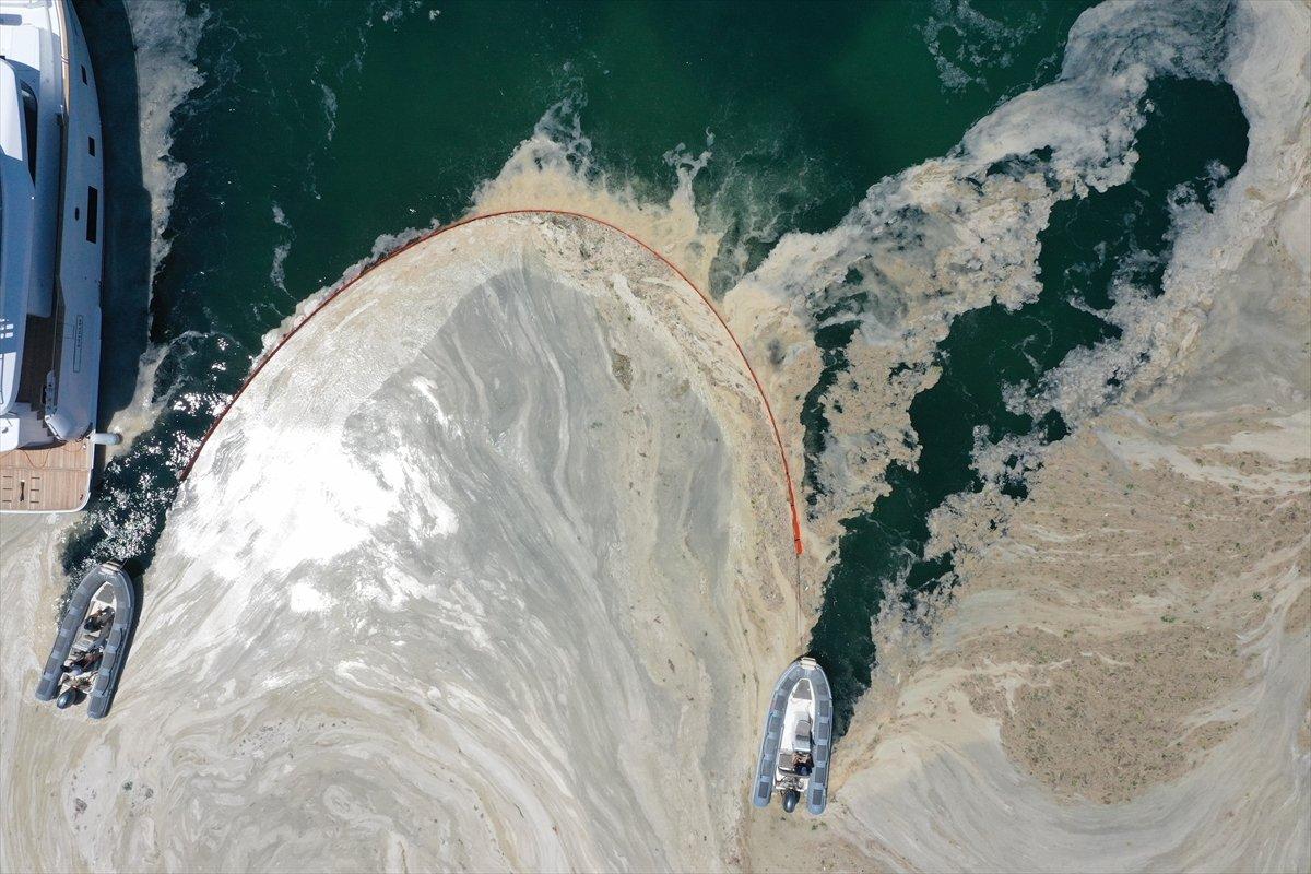 Murat Kurum: 9 bin 959 metreküp müsilajı bertaraf ettik