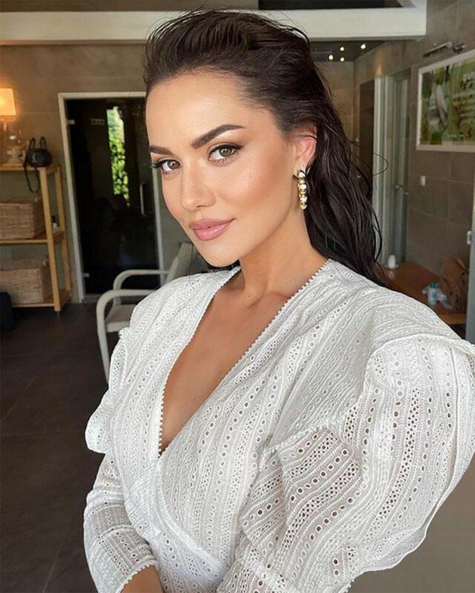 Fahriye Evcen'in yeni dizisi belli oldu