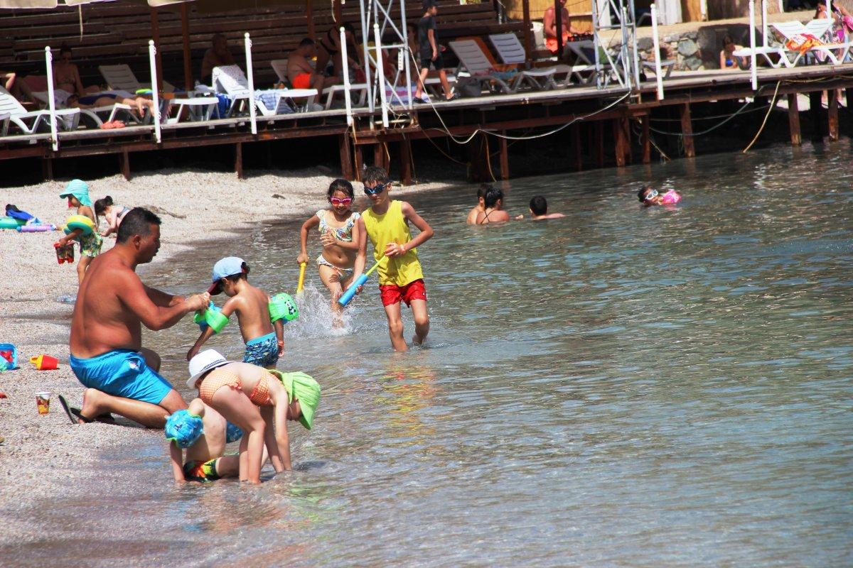 Kısıtlama kalktı Bodrum’a akın başladı