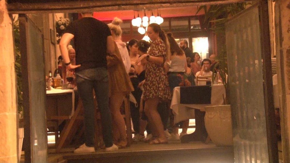 Normalleşme dönemi başladı, İstanbul'da mekanlar doldu