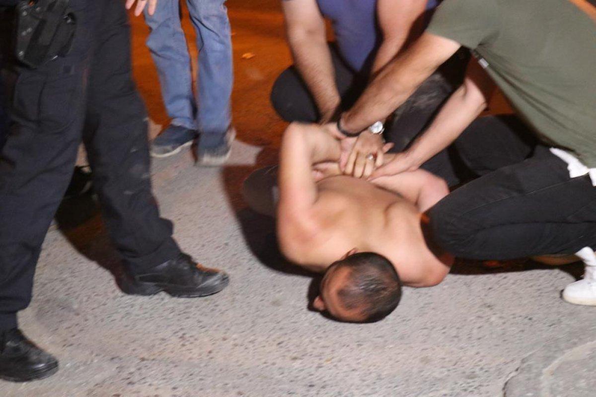 Sakarya'da alkollü şahıs polislere zor anlar yaşattı