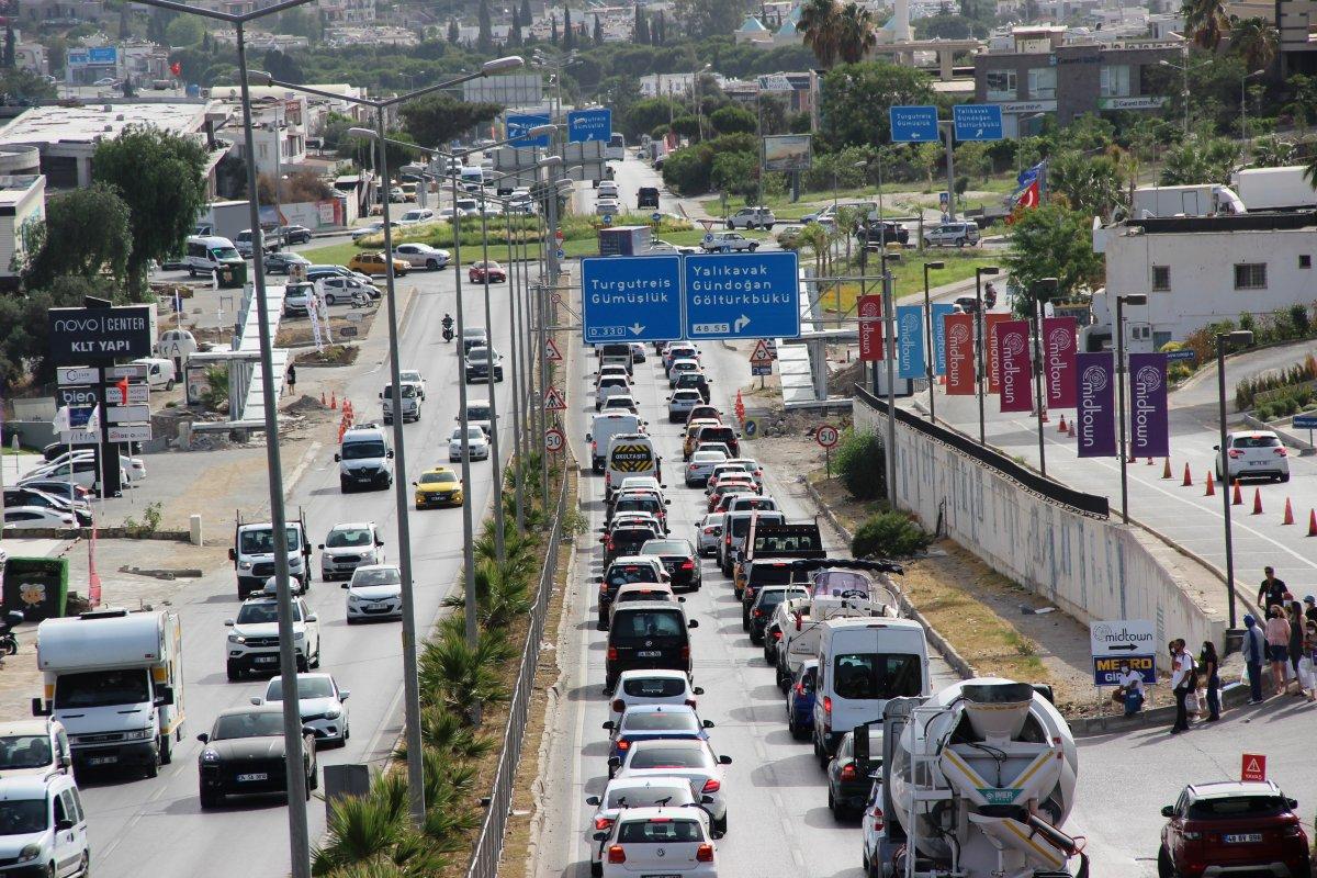 Kısıtlama kalktı Bodrum’a akın başladı