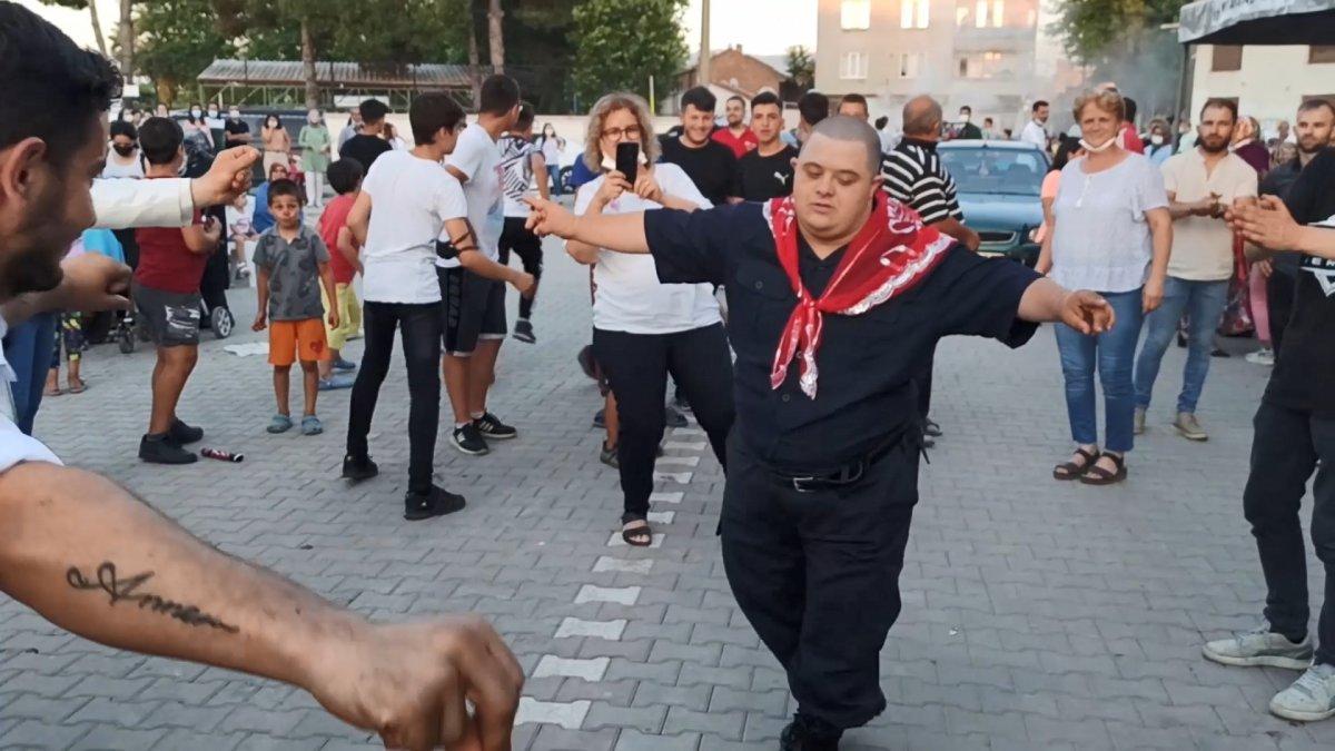 Bursa'da down sendromlu genç, askerlik hayaline kavuştu