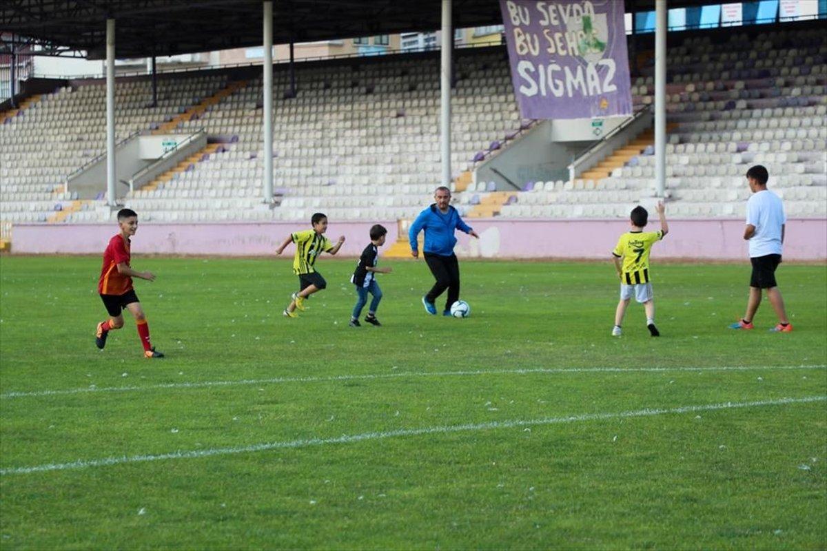 Ordu Valisi Tuncay Sonel, şehit çocuklarının yüzünü güldürdü