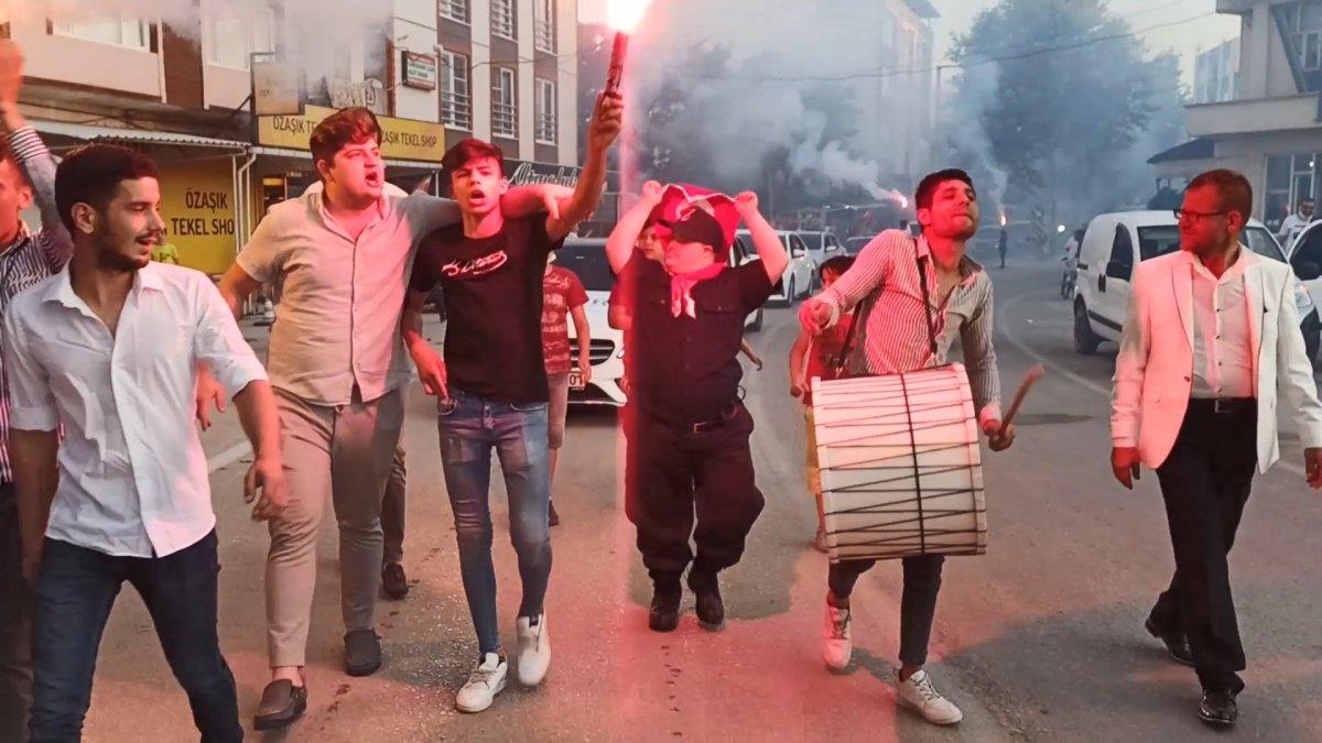 Bursa'da down sendromlu genç, askerlik hayaline kavuştu