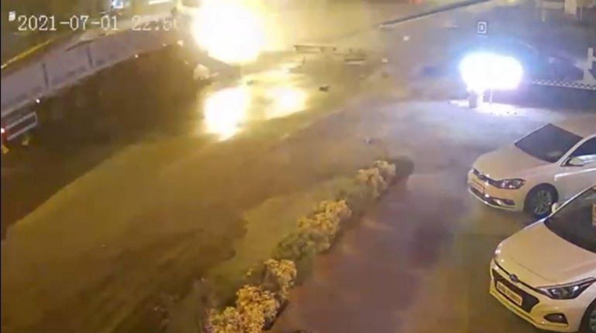 Samsun ‘da tabelaya çarpan tırın patlama anları kamerada