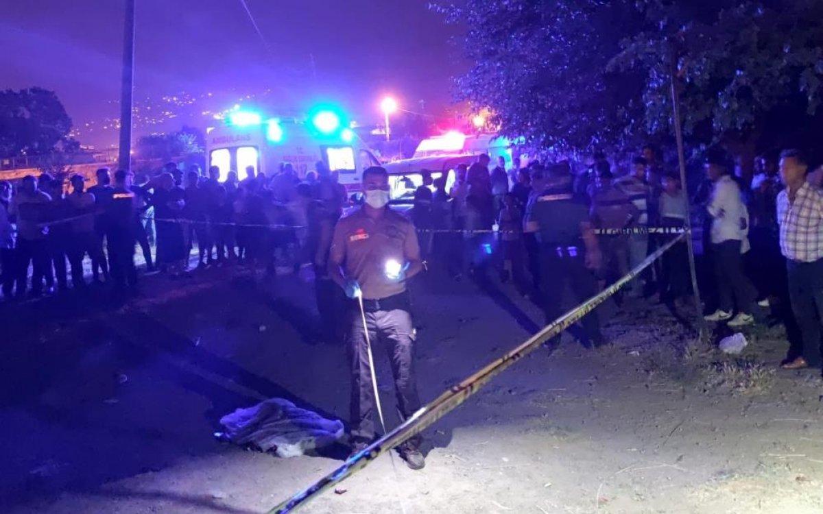 Osmaniye'de, freni boşalan minibüsün altında kalan çocuk öldü