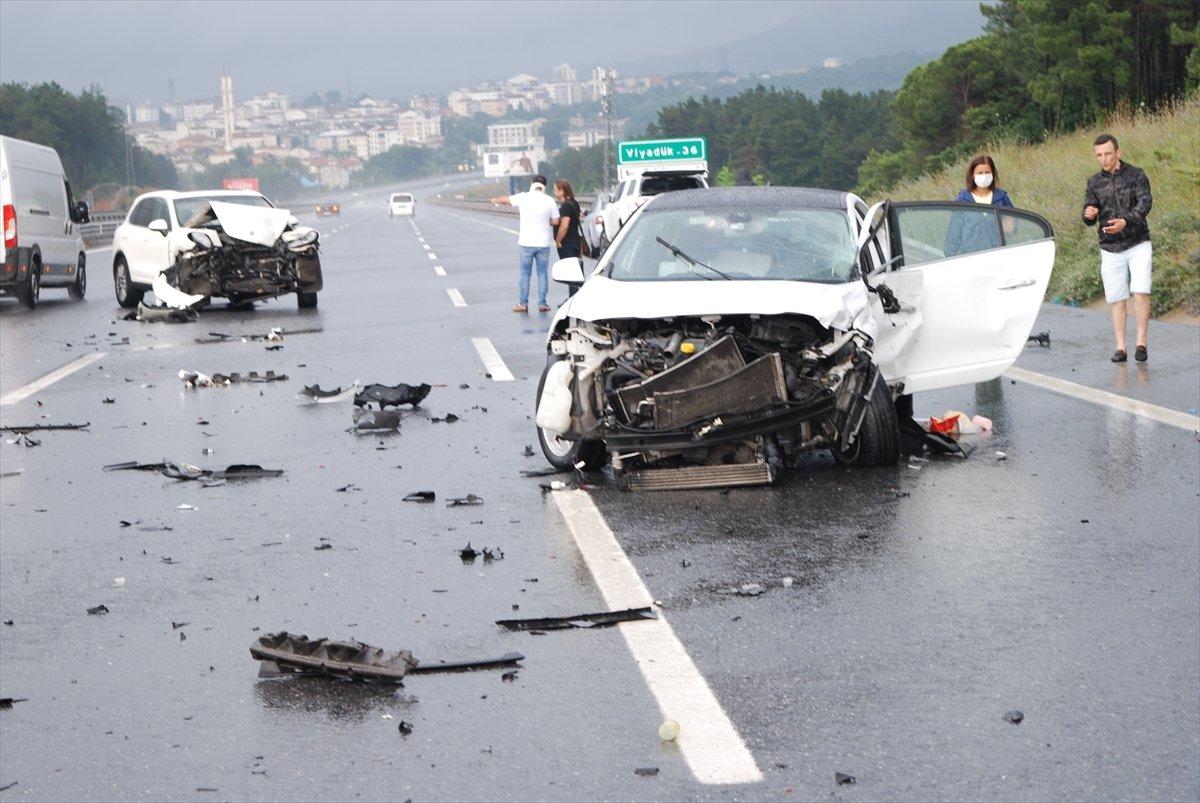Çekmeköy'de zincirleme kaza: 5 yaralı