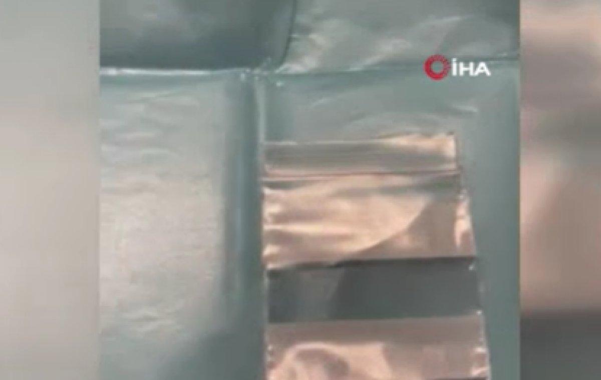 Türk vatandaşı Ukrayna'ya yasa dışı yolla mücevher soktu