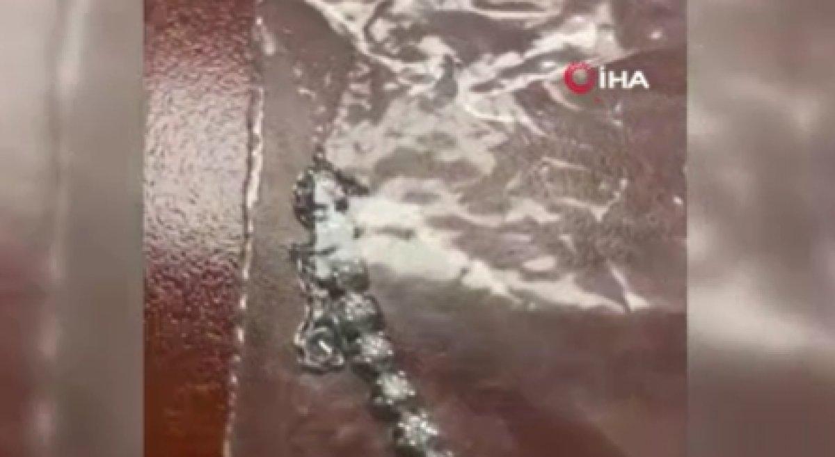 Türk vatandaşı Ukrayna'ya yasa dışı yolla mücevher soktu