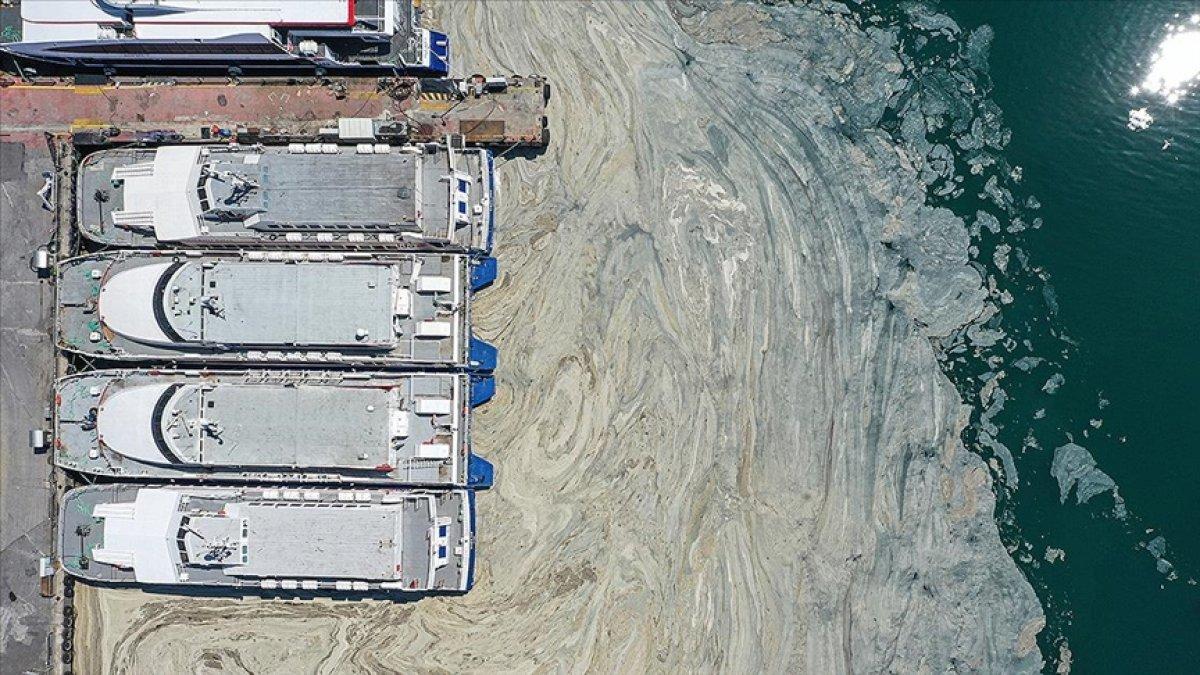 Marmara'dan 10 bin 434 metreküp müsilaj temizlendi