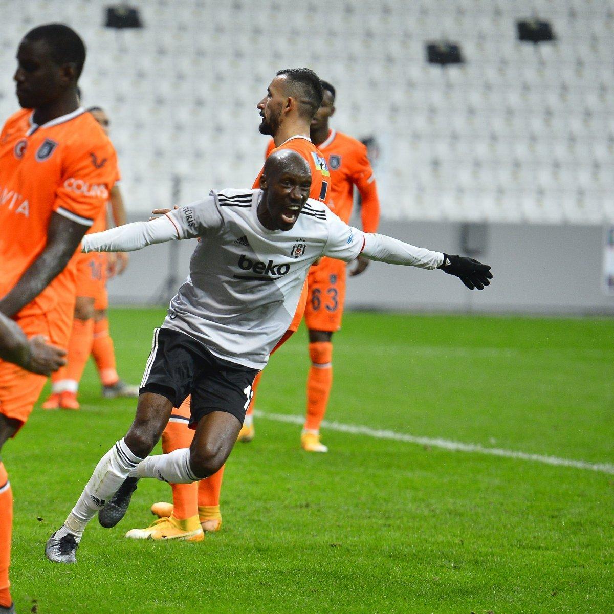 Beşiktaş Atiba ile anlaştı