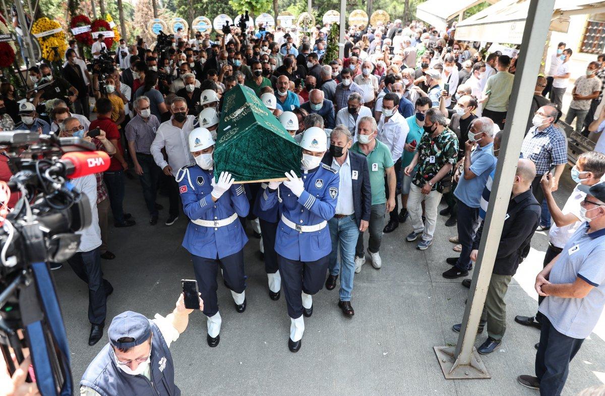 Usta sanatçı Kartal Tibet'e veda