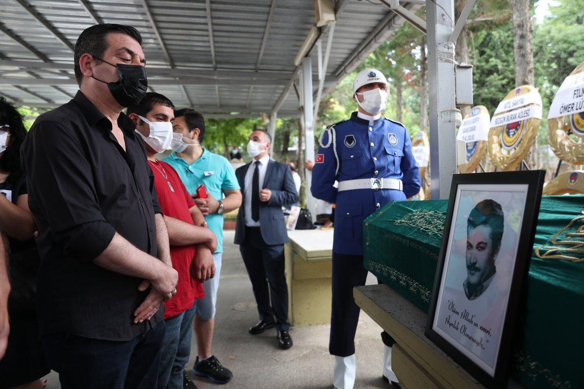 Usta sanatçı Kartal Tibet'e veda