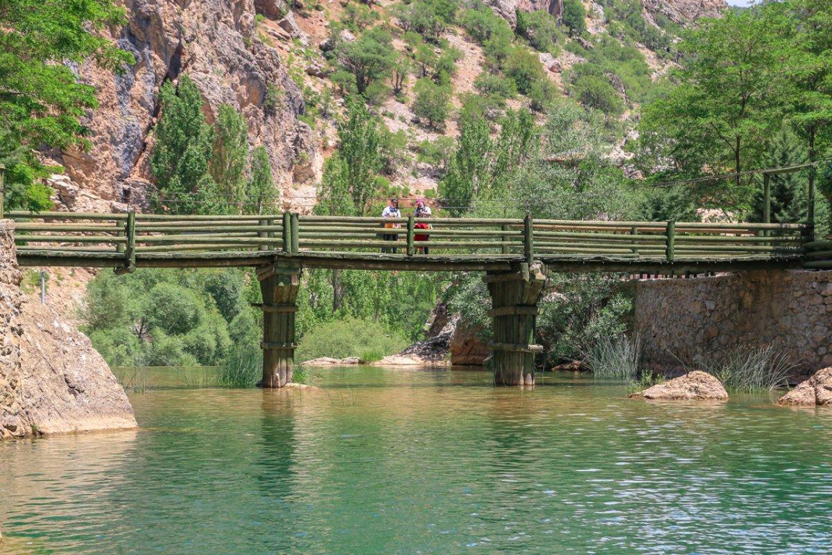 Çetmi Şelalesi, doğaseverlerin uğrak noktası haline geldi