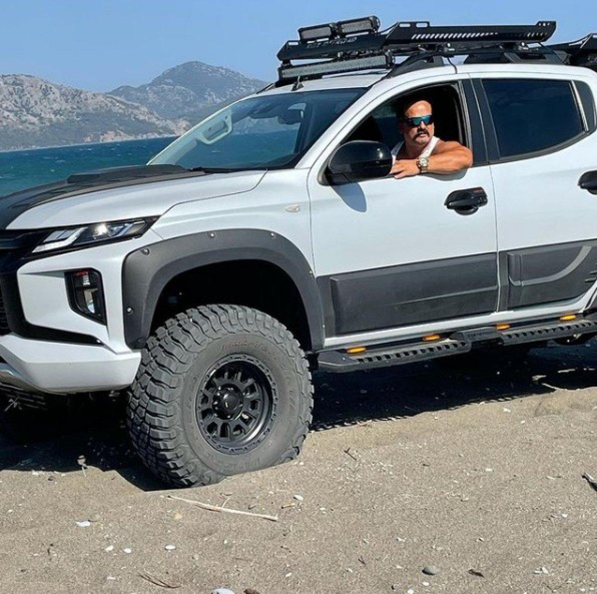 Muğla'da kontrolden çıkan araç uçuruma yuvarlandı